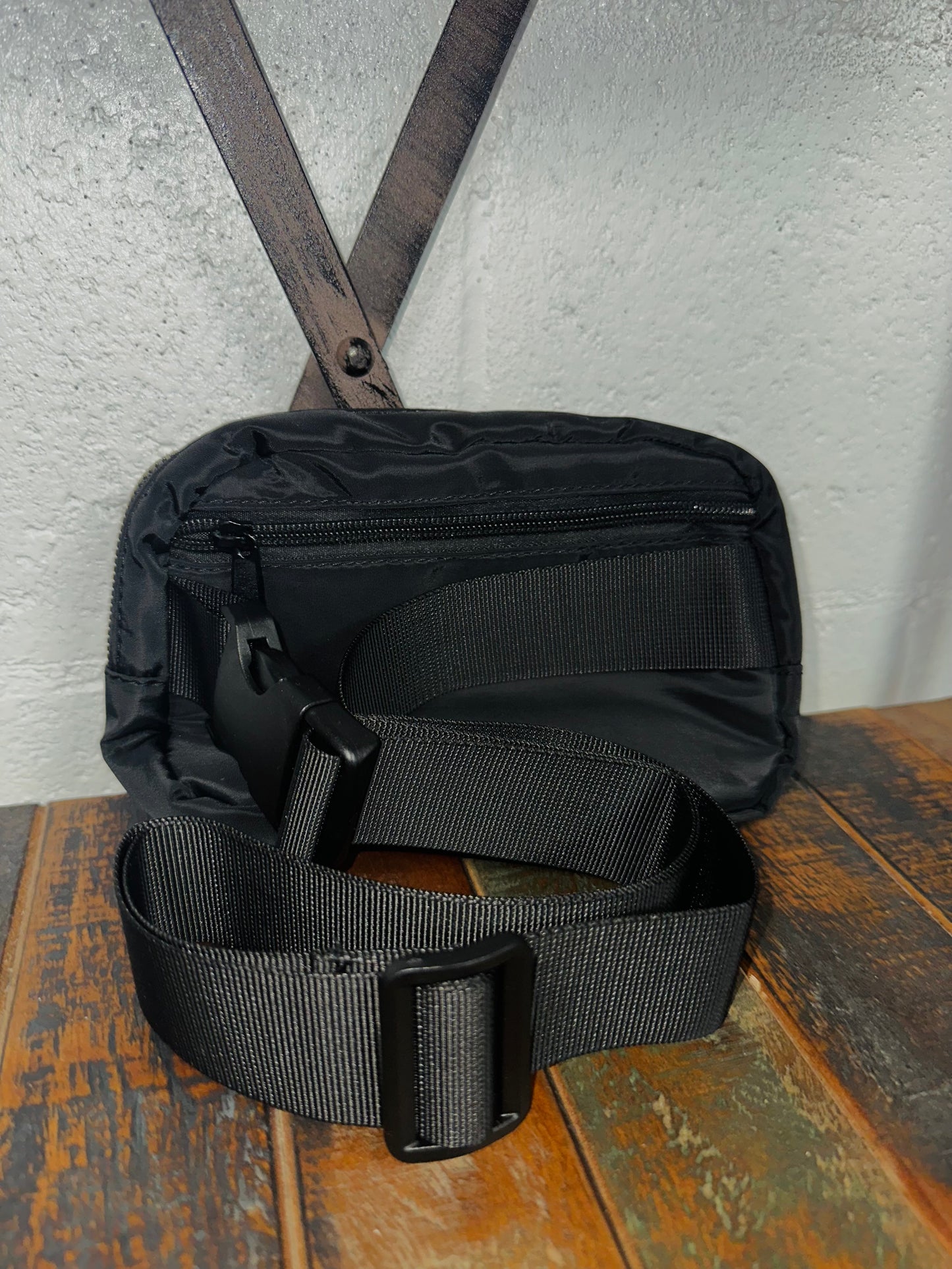 Black Belt Bag - Gold Zipper