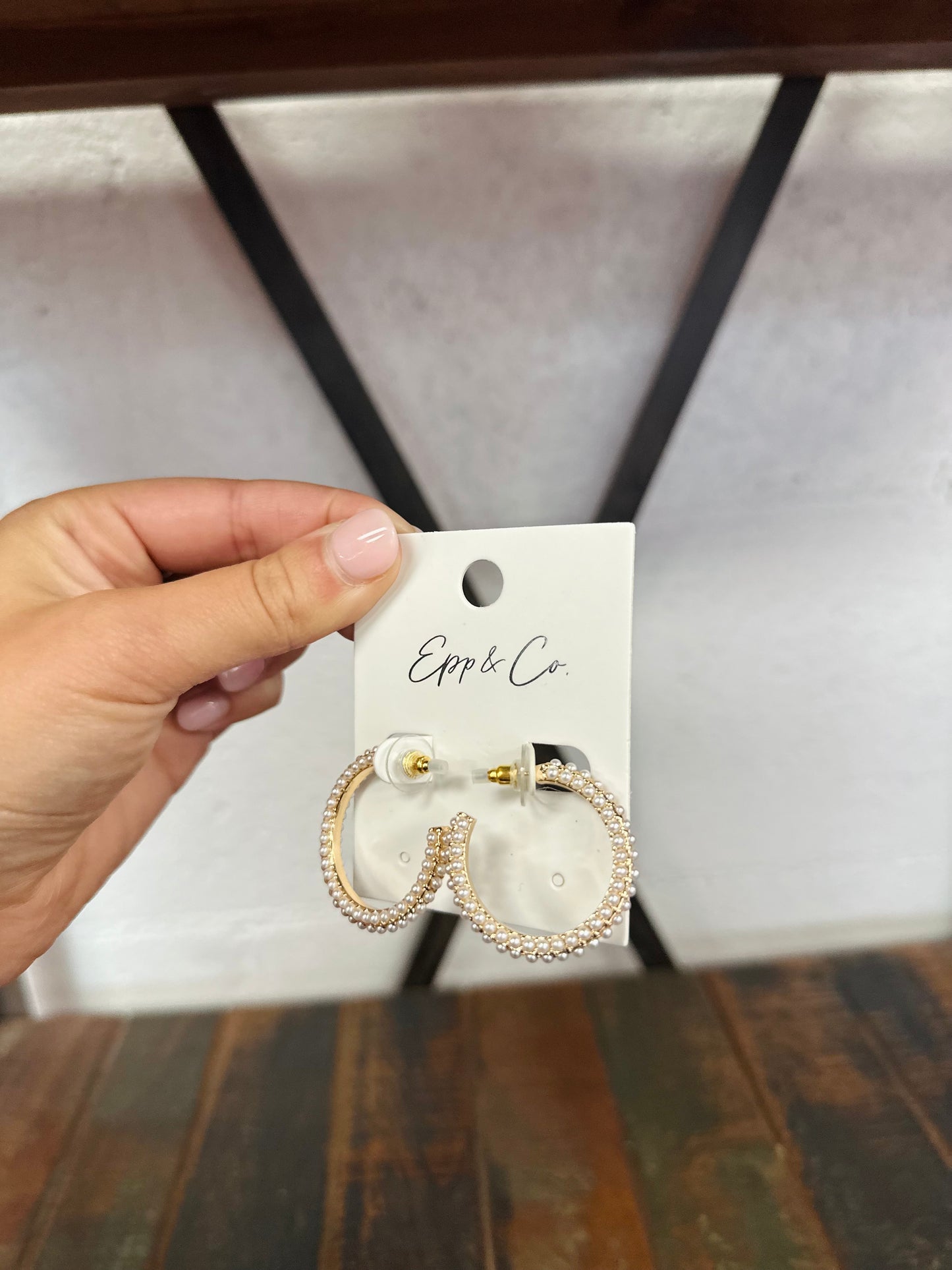 Pebble Pearl Hoops