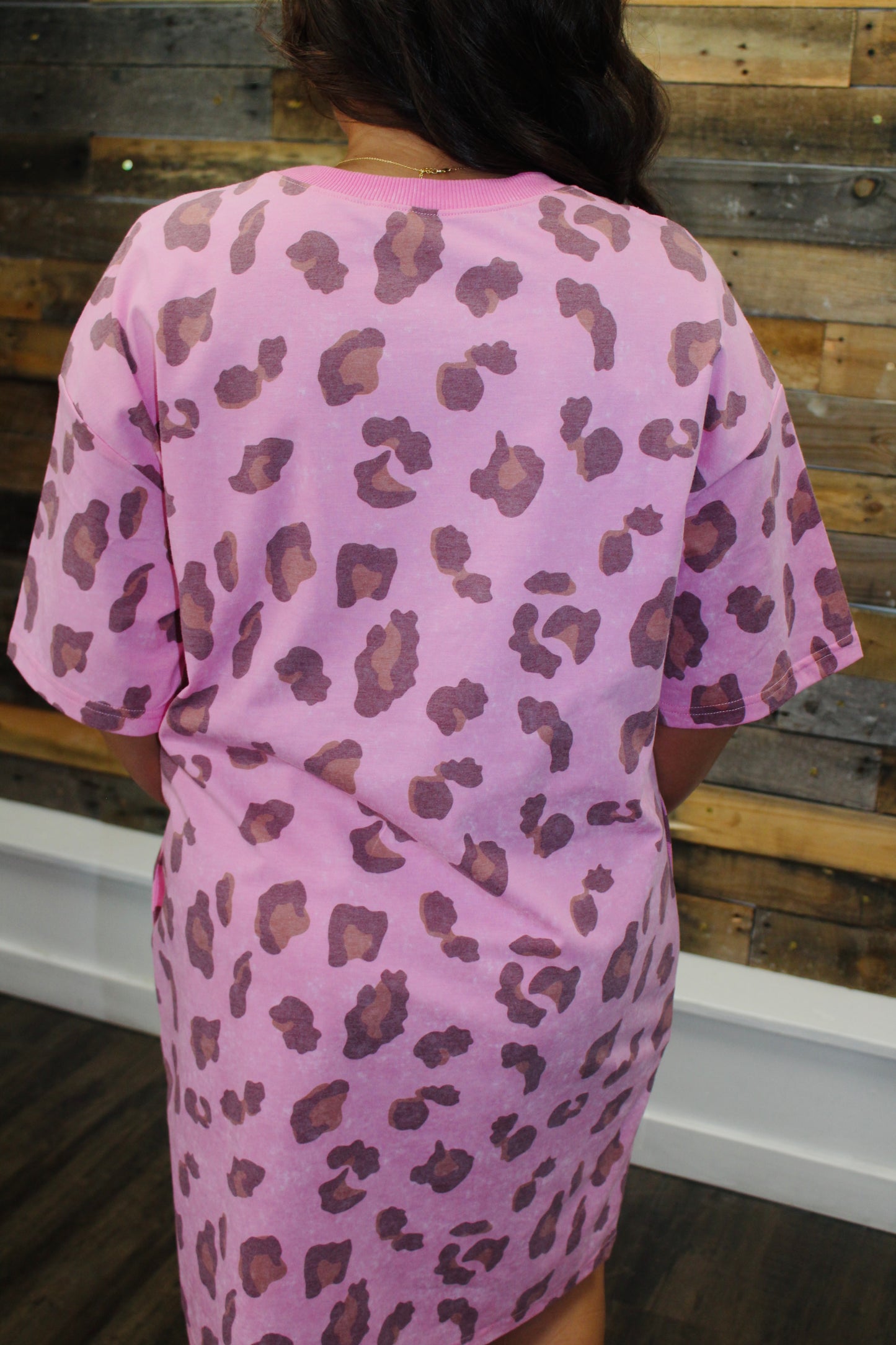 The Avery Pink Leopard T-shirt Dress