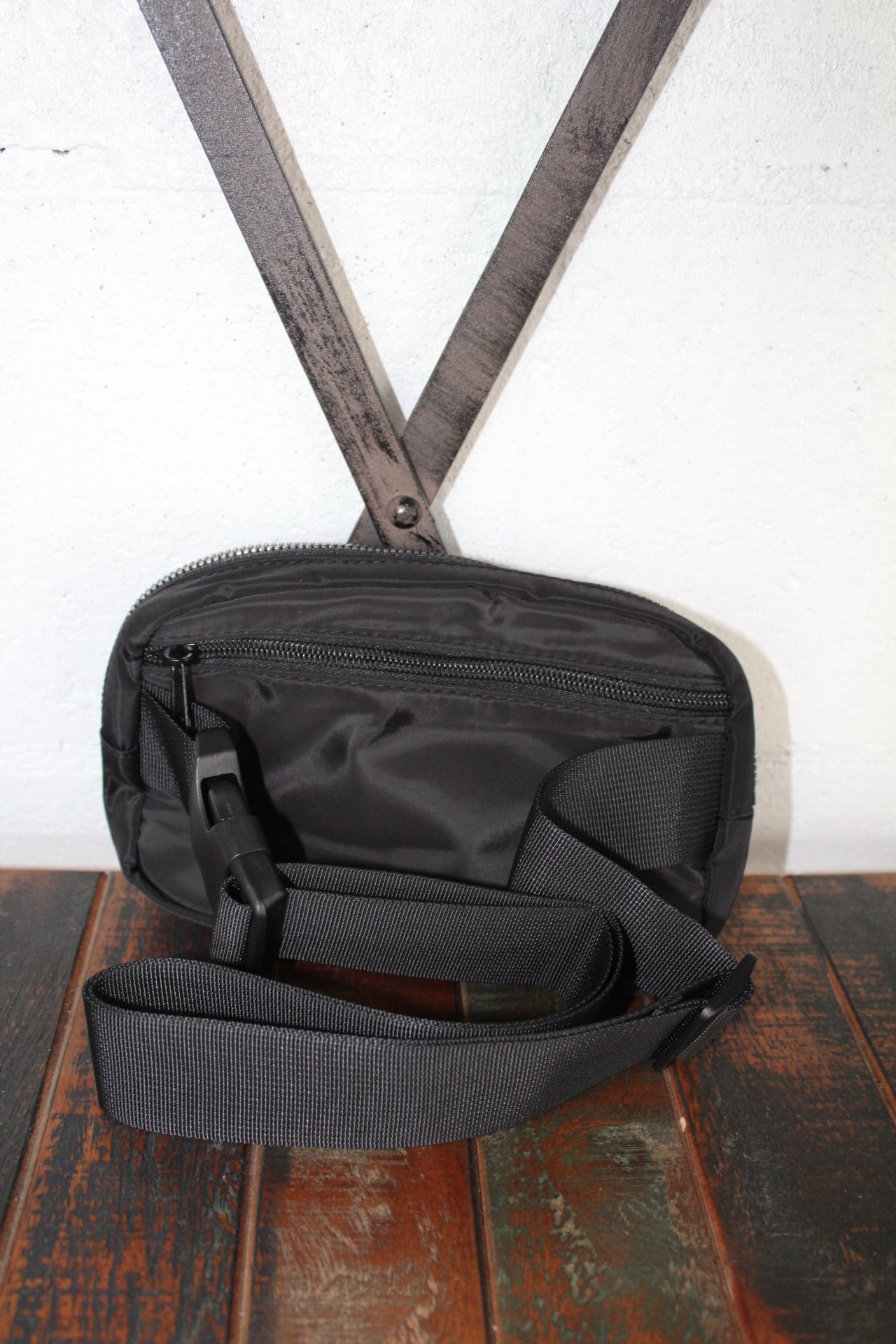 Black Belt Bag - Silver Zipper
