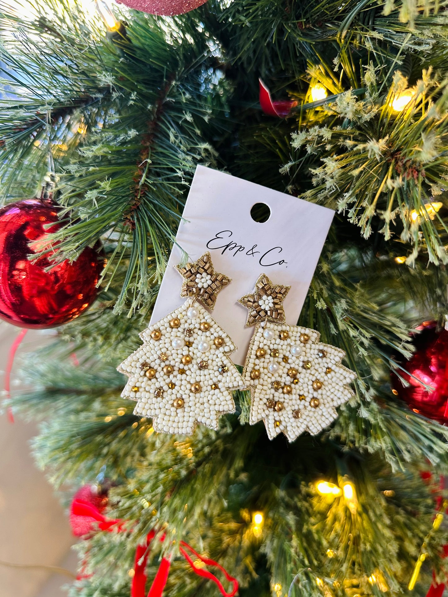 Gold and Cream Christmas Tree Drops